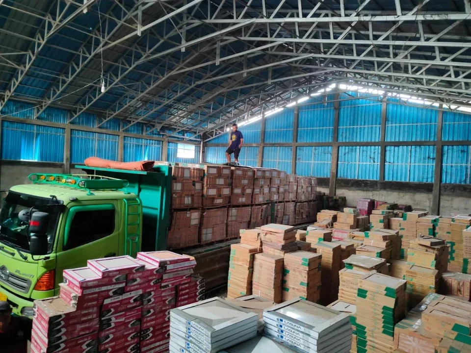 10 Toko Bangunan Terdekat di Jember dari Tempat Saya & Review 2 Toko Bangunan Terdekat di Jember