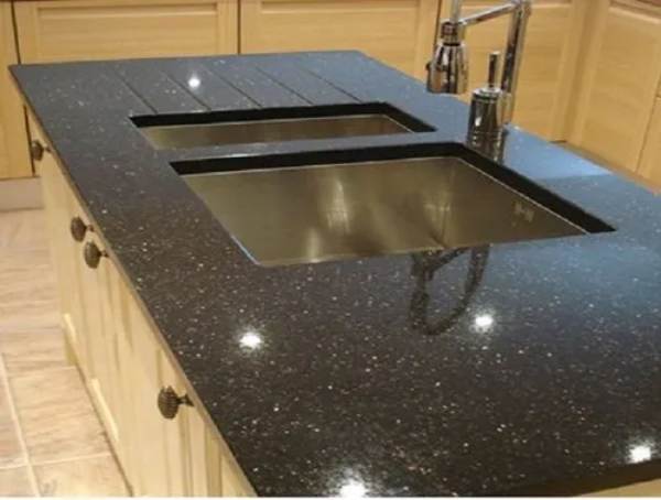 12 Warna Granit untuk Ruang Tamu Terkesan Mewah 5 Dark Sparkle Granite