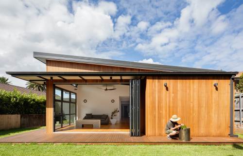 9 Desain Rumah Mewah yang Elegan dan Minimalis 6 Rumah Kayu Bergaya Jepang Modern