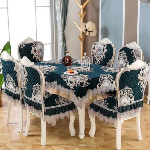 Tips Menggunakan Tekstil untuk Interior Rumah Jadi Cantik 7 Sarung Kursi yang Bikin Dining Room Lebih Classy