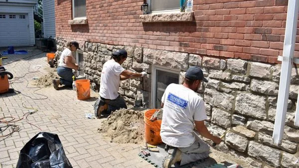 Detail Pondasi Batu Kali: Dimensi, Kedalaman, dan Komponen 6 Urutan Pemasangan Pondasi Batu Kali